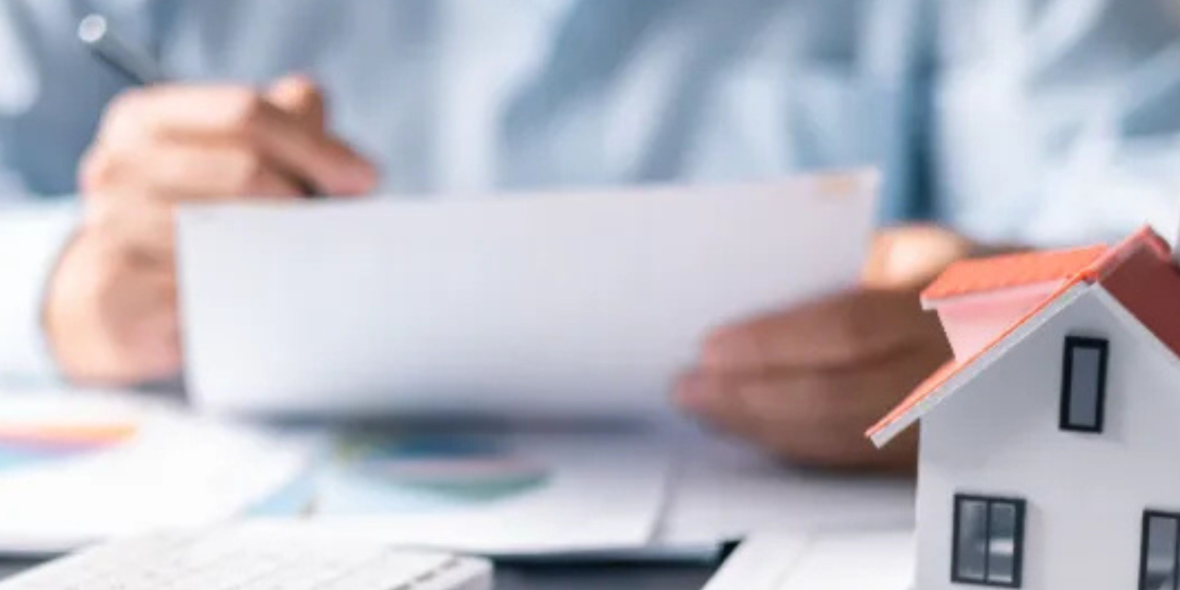 Cash-Out Refinance vs Rate-and-Term Refinance Explained